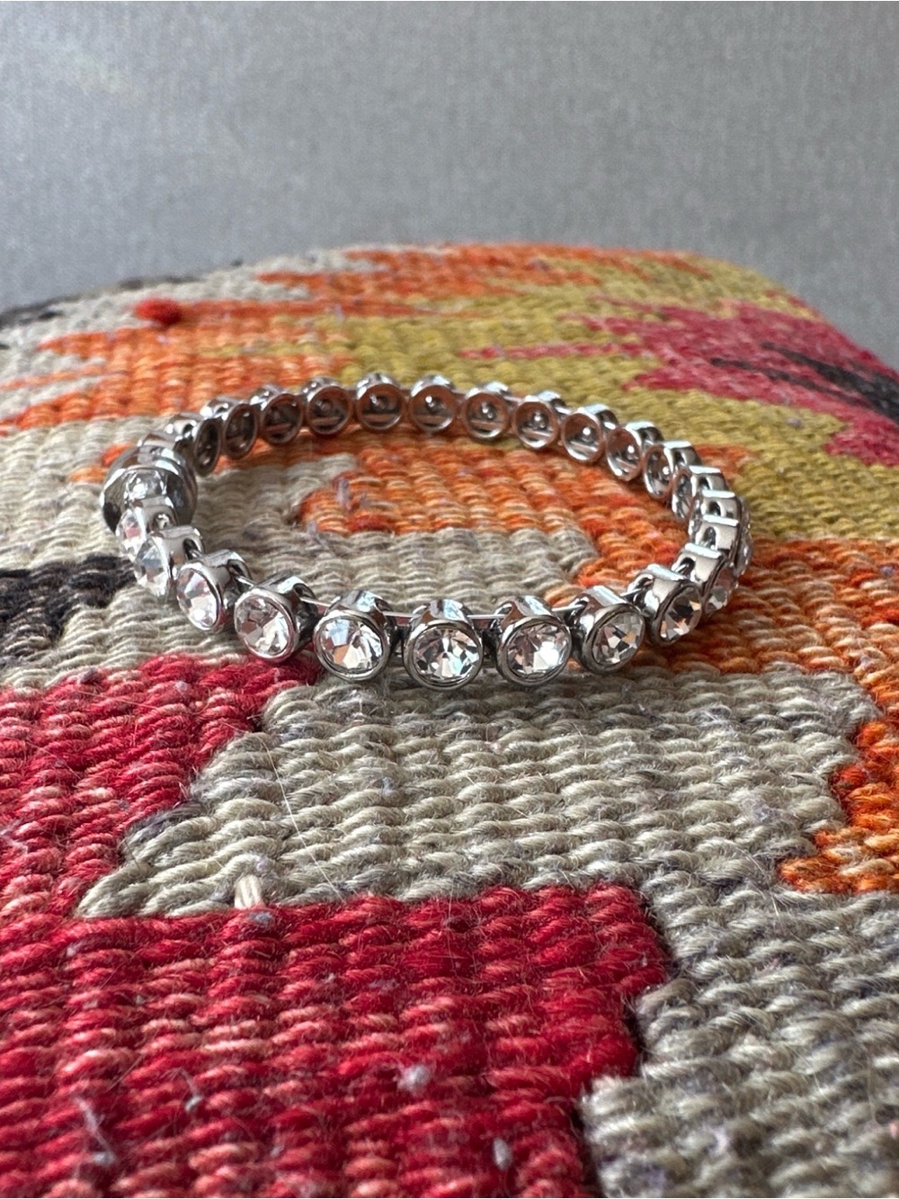 Silver Crystal magnetic Bangle Bracelet - Clear Sparkle